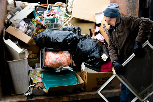 Best Local Junk Hauling  in Des Peres, MO